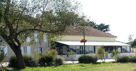 - Restaurant La Chaloupe 2*