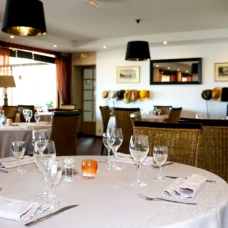 Hotell - Restaurant La Chaloupe Le Port-des-Barques