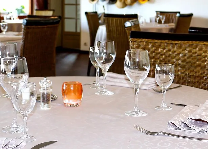 - Restaurant La Chaloupe Hotel 2*